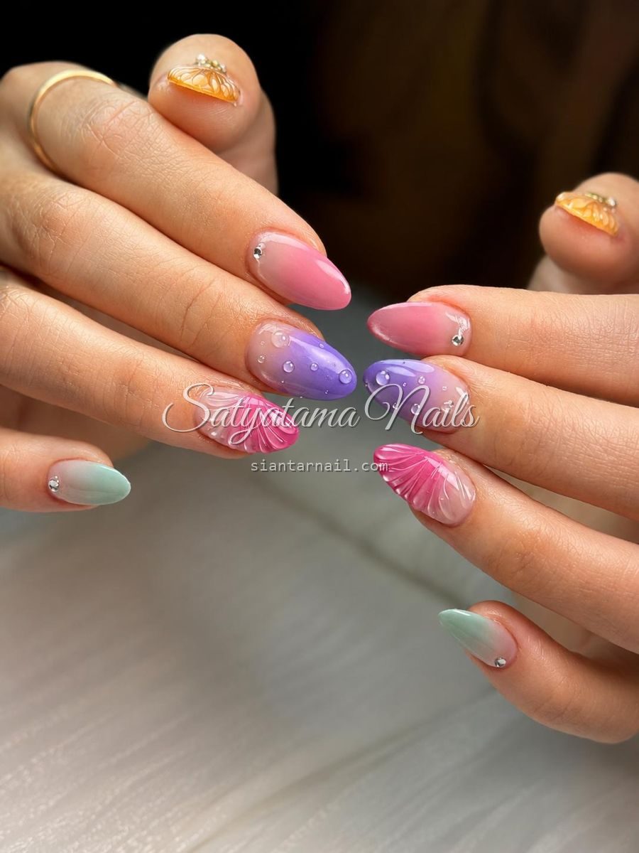 Aura Ombré — nail art di Pematangsiantar oleh Satyatama Nails