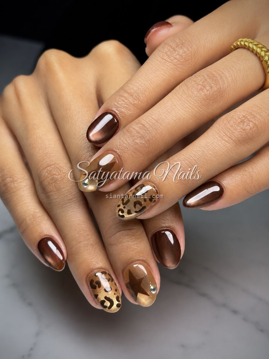 Leopard Chrome — nail art di Pematangsiantar oleh Satyatama Nails